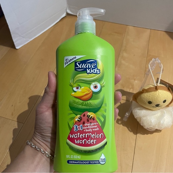 New kids bath bundle - Picture 2 of 4